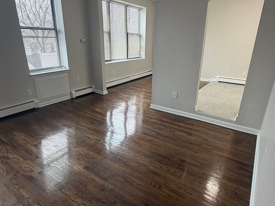 2nd image of 67 Brinkerhoff St #4BB