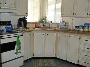 5th image of 947 Larkfield Dr