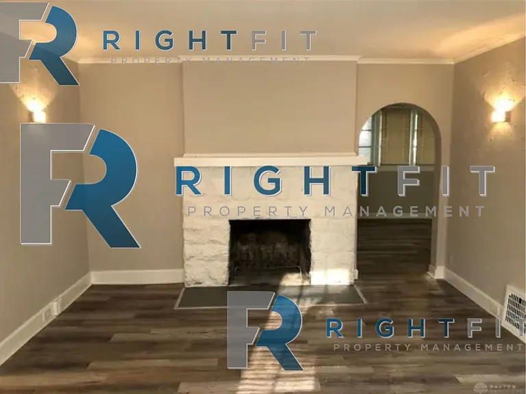 1430 Cory Dr — Photo 4