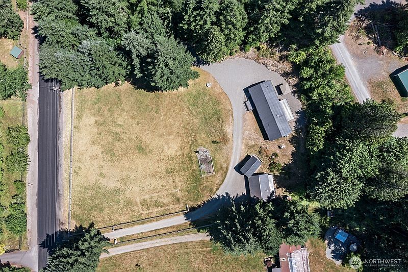 4th image of 15722 AP Tubbs Road E