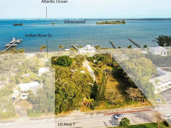 1026 Indian River Dr, Sebastian, FL 32958
