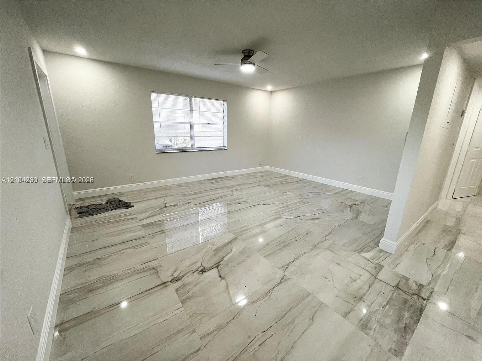 Coral Springs Sub No 1 — Photo 1