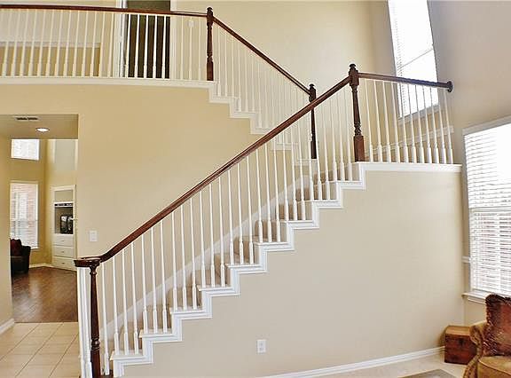 2nd image of 4149 Sharondale Dr