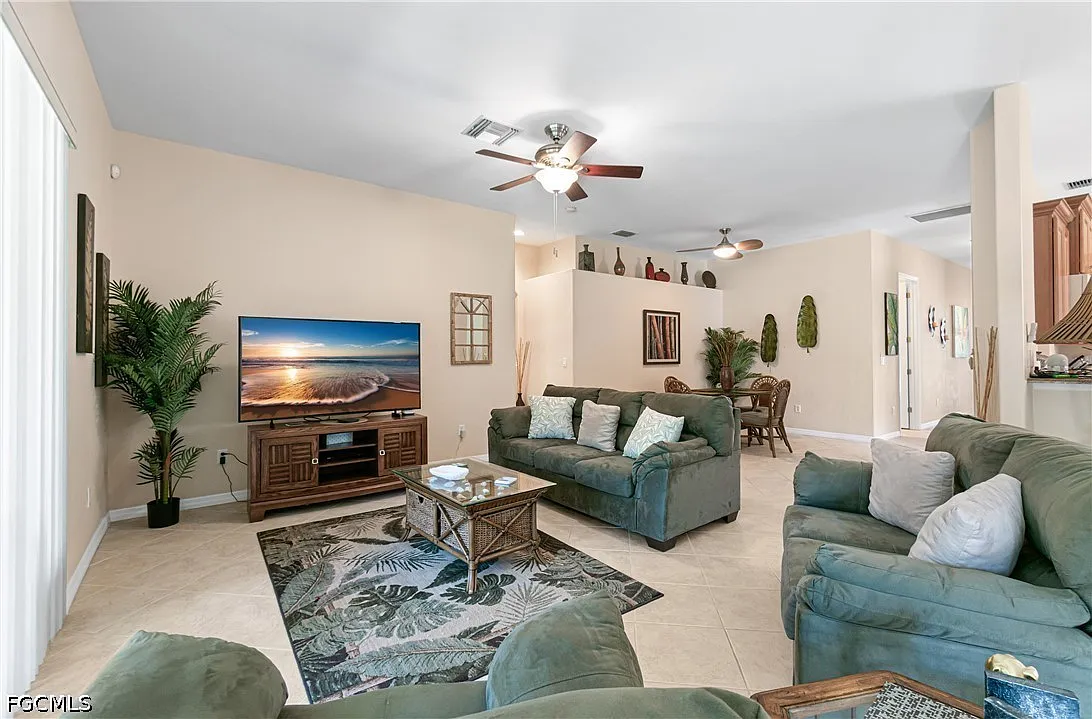 2 bed, 2.0 bath, 1836 sqft, $2,500 — Photo 4