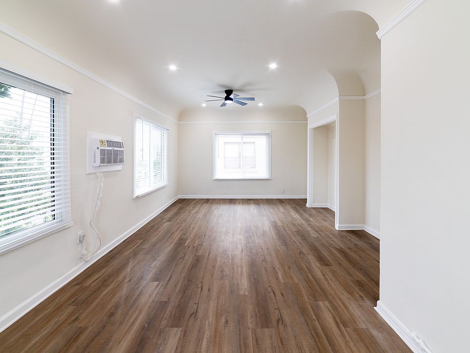 1st image of 211 N Berendo St Unit 1/2