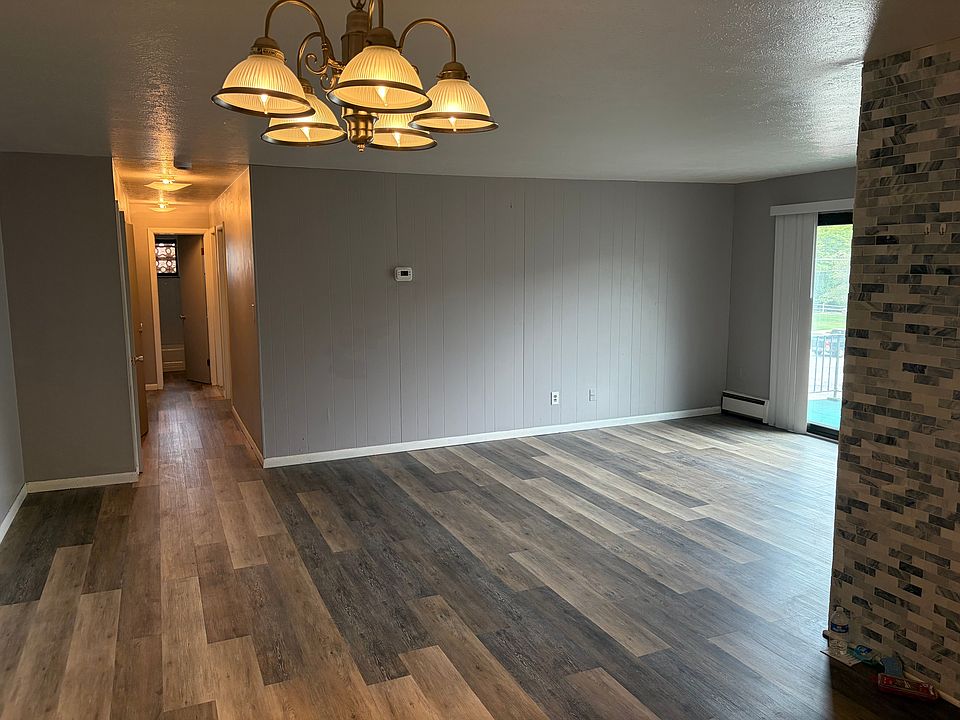 1st image of 33373 Lake Rd APT 200