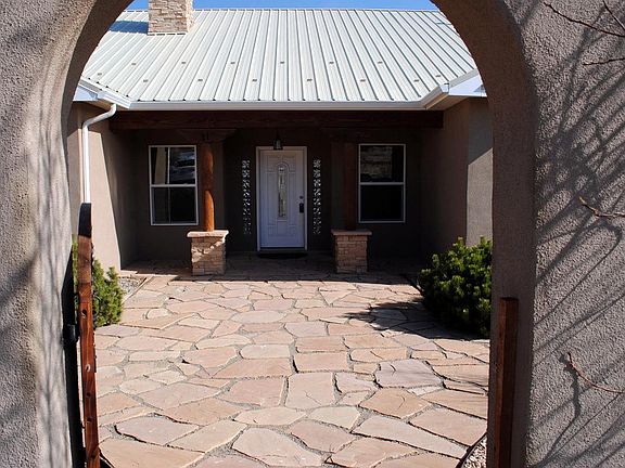 4th image of 51 Vista Encantada Dr