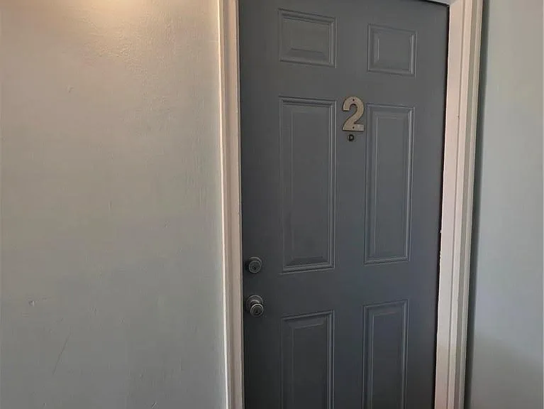 122 D View Ave #2 — Photo 3