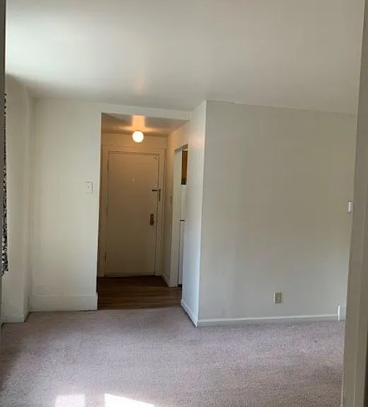 405 Monroe St — Photo 5