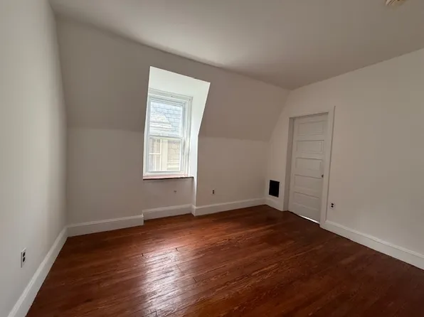 4203 Pine St #3F, Philadelphia, PA 19104