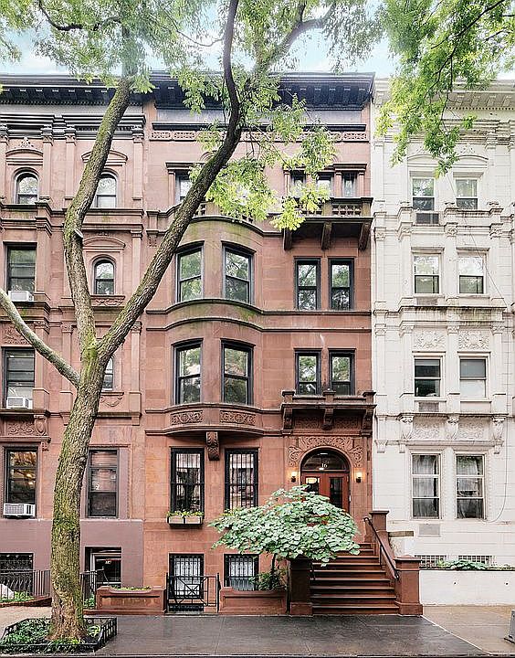 1st image of 16 W 90th St