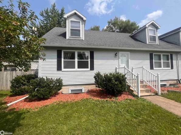 700 Liberty Dr, Fairfield, IA 52556