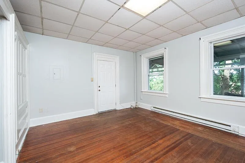 236 Saratoga St #2