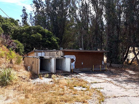 4th image of 6675 Petersen Road