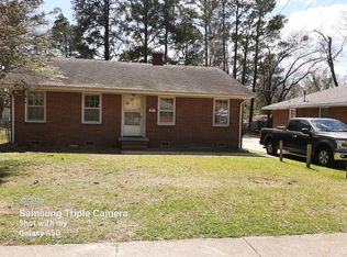 205 Pierce Rd, Kinston, NC 28501