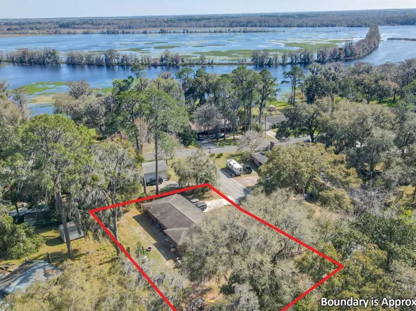 505 SE Oak St, Lake City, FL 32025