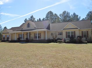 198 Pinewood Dr, Vidalia, GA 30474