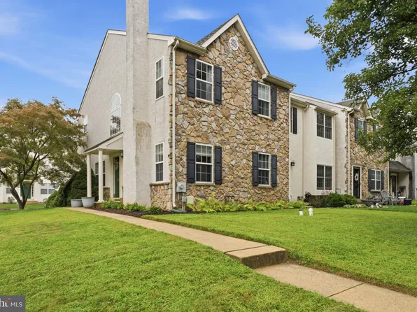 373 Galway Dr, West Chester, PA 19380
