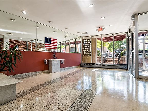 3rd image of 3443 60th St APT 4J