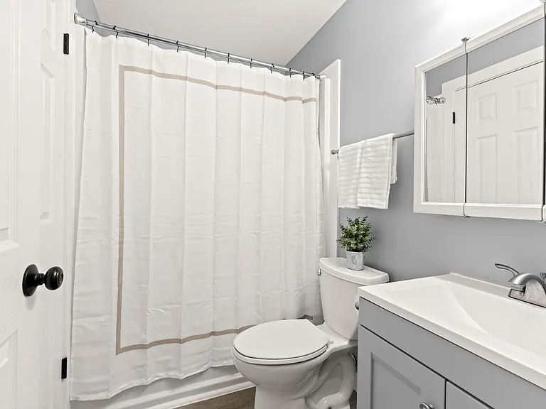 4878 W Parr Dr — Photo 8