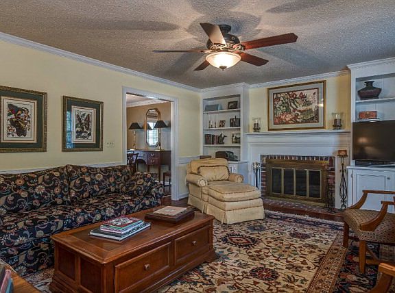4th image of 4021 Carybrook Ct