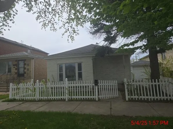 5106 S Massasoit Ave, Chicago, IL 60638