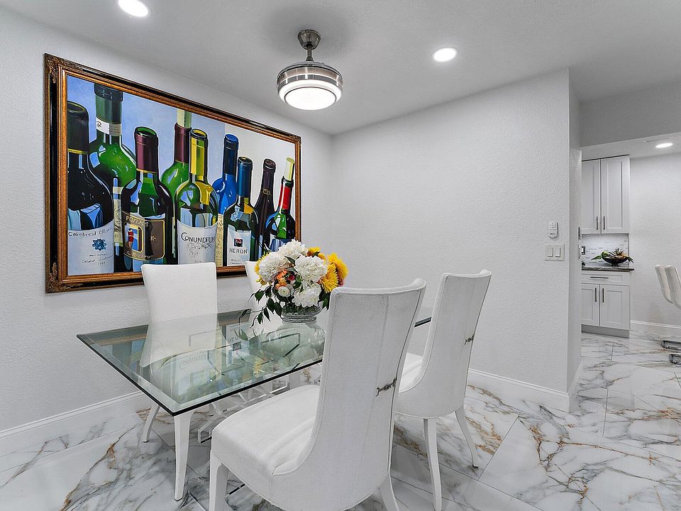1st image of 366 Prestwick Circle #2