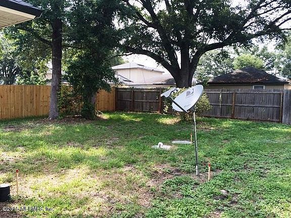 2nd image of 8131 Woods Ave