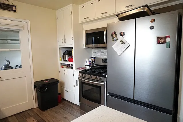 270 Walnut St — Photo 5