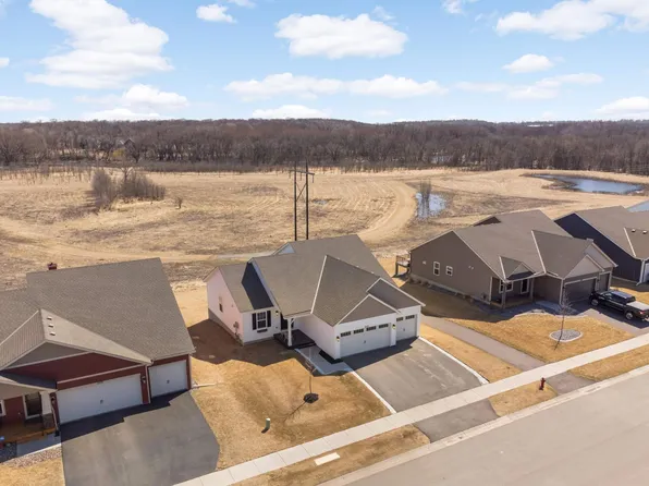 1406 Freedom Ln, Delano, MN 55328