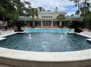 1527 Whitemarsh Way, Savannah, GA 31410