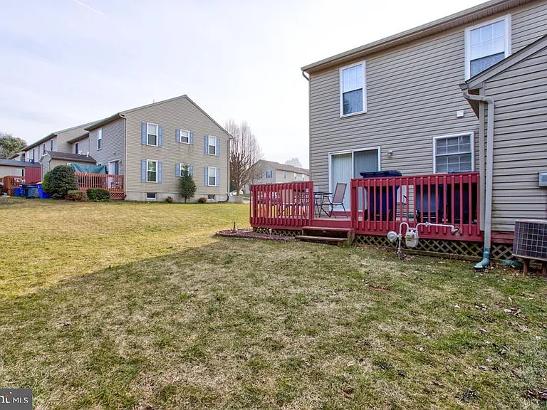 98 Battens Cir — Photo 9