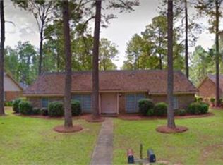 2806 Falcon Ln, Albany, GA 31721