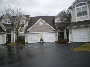 1214 Fairview Cir, Stewartsville, NJ 08886