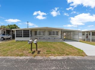 4553 Newcomb Ave, Zephyrhills, FL 33541