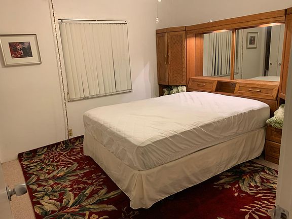 2nd image of 2244 Winkler Ave APT 202