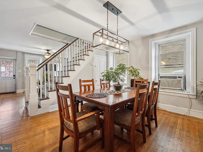 4140 Freeland Ave — Photo 10