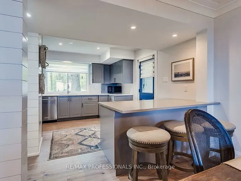 3465 Glenhaven Beach Rd — Photo 5