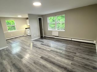 98 Clinic Dr #204, New Britain, CT 06051
