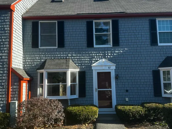 87 Munroe Lane #87, Topsham, ME 04086