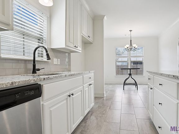 3rd image of 28043 Olympia Ln