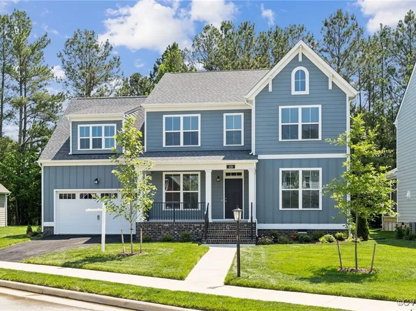 221 Amburn Ln, Ashland, VA 23005