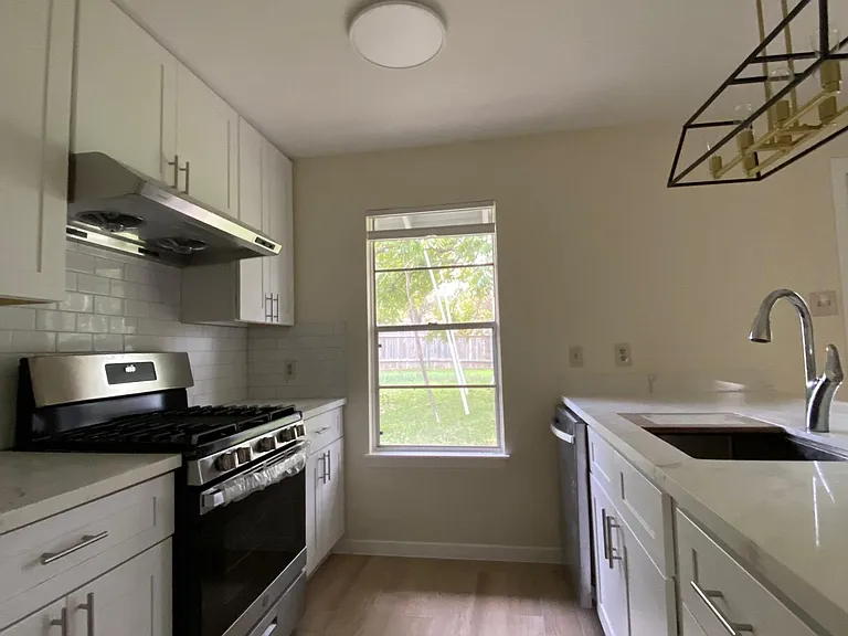6817 Miranda Dr — Photo 6