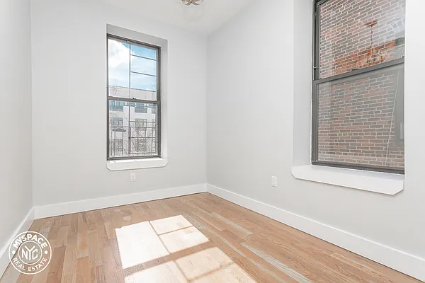 Rented by MySpaceNYC | media 7