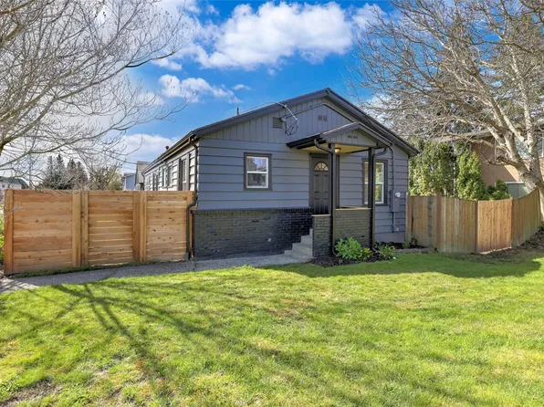 1009 SW 149th Street, Burien, WA 98166