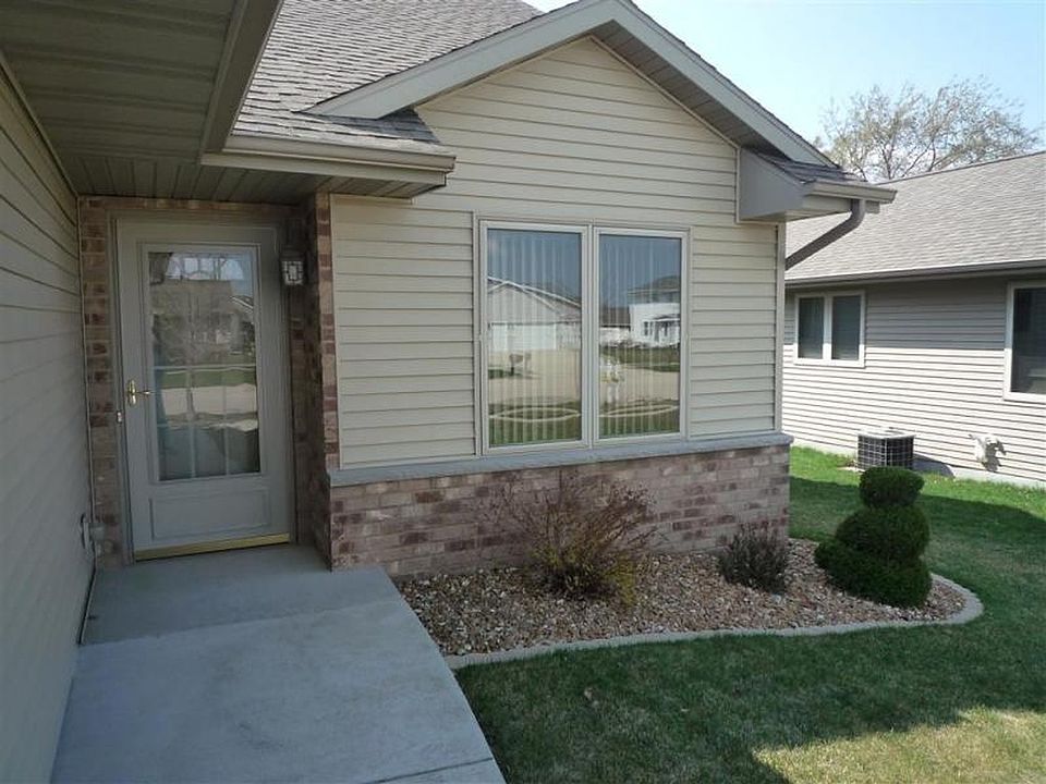 Front Entryway