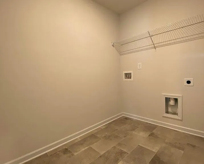 308 Sycamore Dr — Photo 15