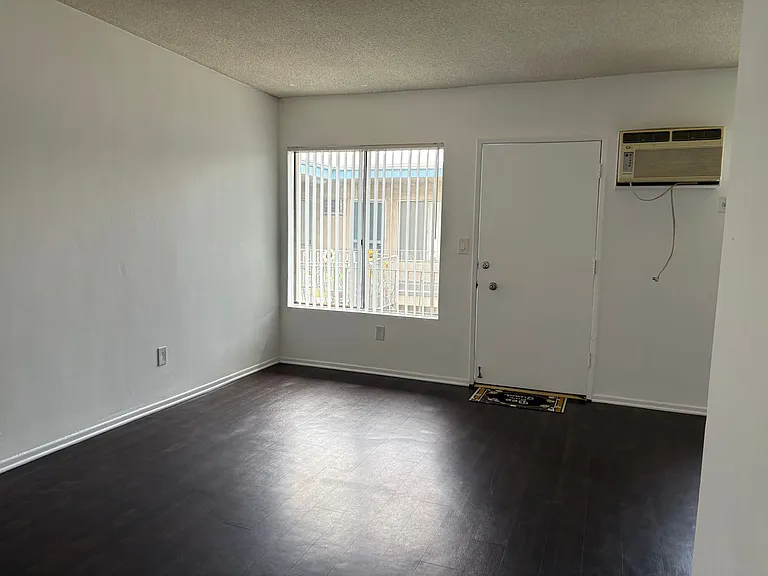 You New Home in North Hills Awaits! — Photo 53