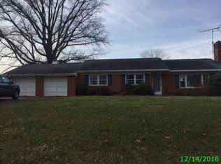 204 Millwood Rd, Lancaster, PA 17602
