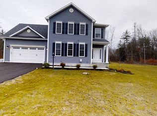52 Huntington Way, Ballston Spa, NY 12020
